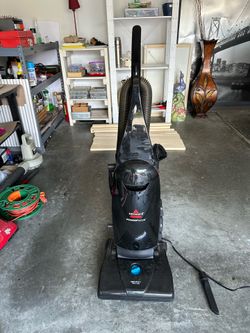 Bissell power force vacuum with attachments