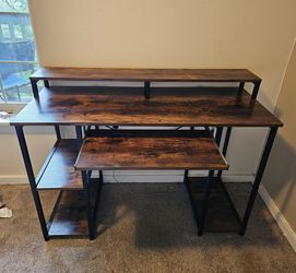 Desk w/ keyboard tray