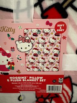 Hello Kitty Christmas Pillow & Blanket Set
