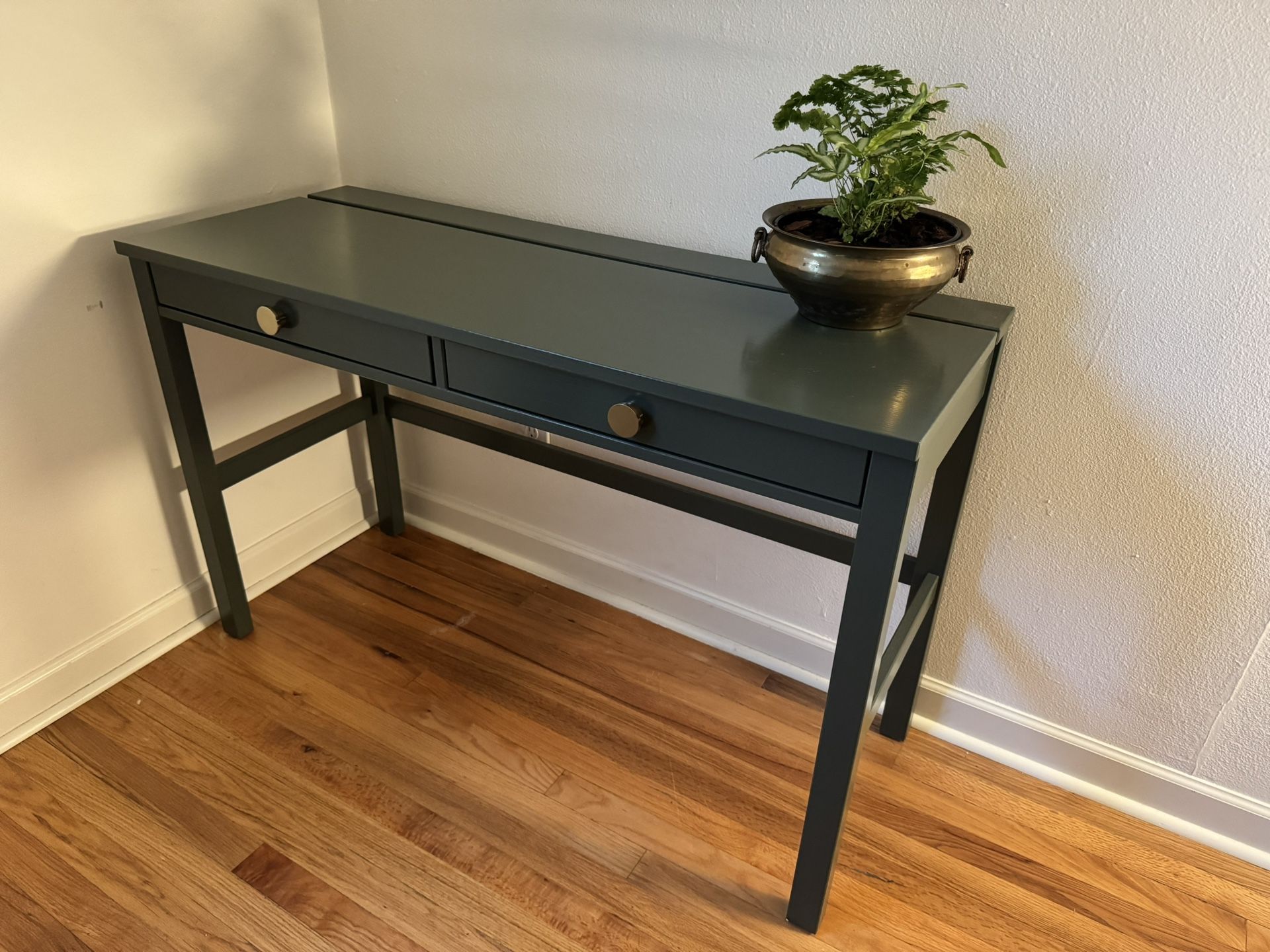 IKEA Hemnes Desk with 2 drawers
