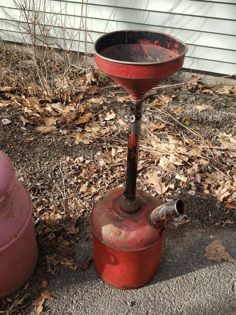 Oil Container