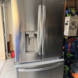 LG Refrigerator 