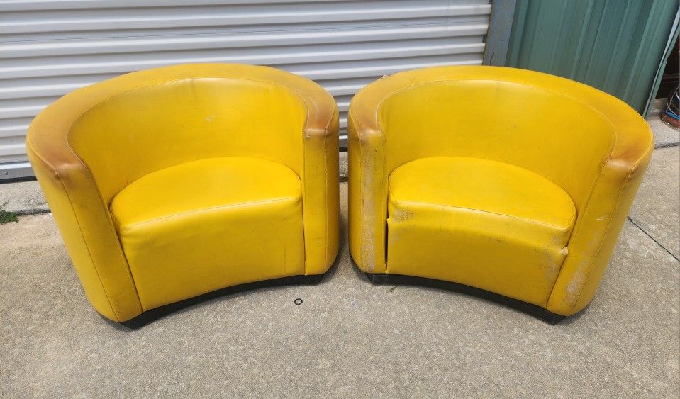 2 MCM Space Age, Buvket, Tub, Round Club Chairs As is, Needs Upholstery, RARE
