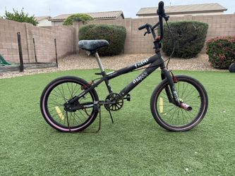18 Inch Kent Boys Bike (black/red)