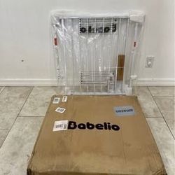 Extra Wide Pet Gate / Safety Gate - Fits Openings 29.7” - 46.5”