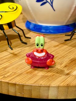 SpongeBob Little Bites Sorpresa Mr Crabs Figure