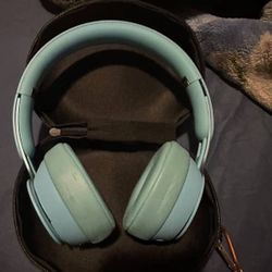 beats solo pro 