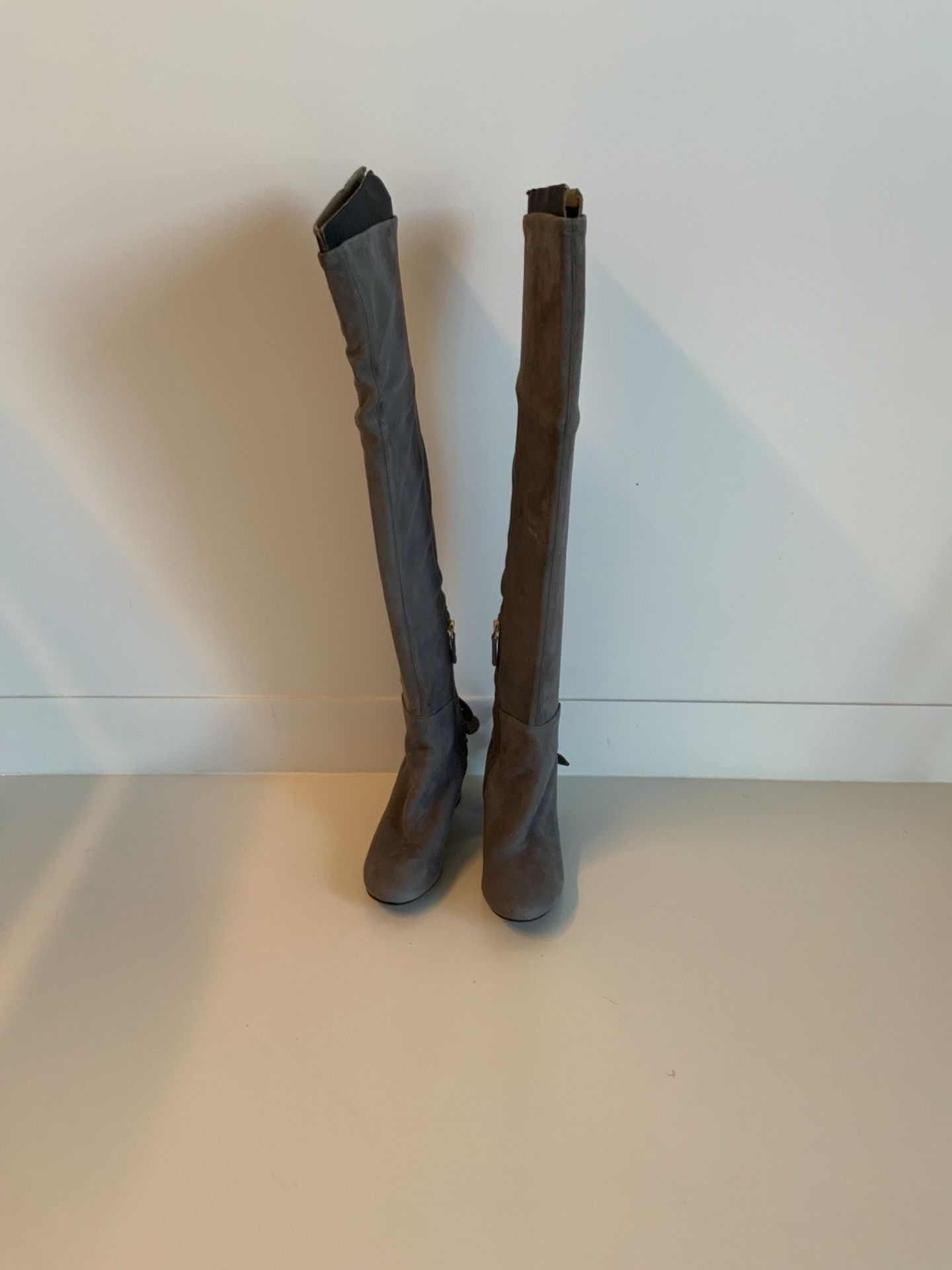 Tory Burch- Laila Over The Knee Suede Stretch Boots-Carbon Gray Size 8