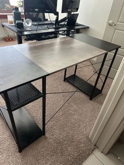 Desk - 50$