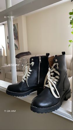 Steve Madden boots