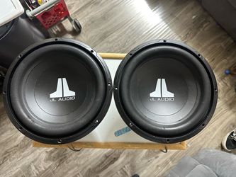 JL Audio 12W0v3-4 Subwoofers