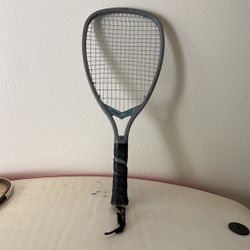 Racquet