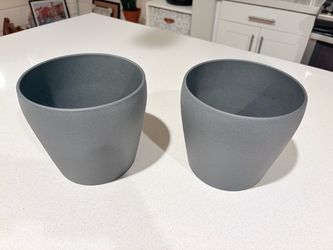 Set of 2 Matte Gray Ceramic Plant Pots