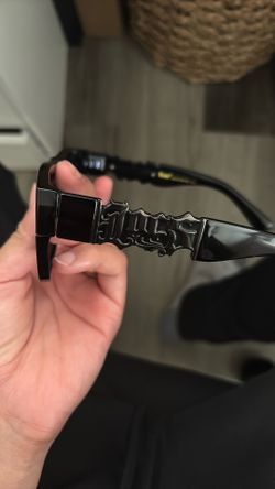 Locs glasses