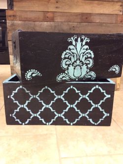 Crates