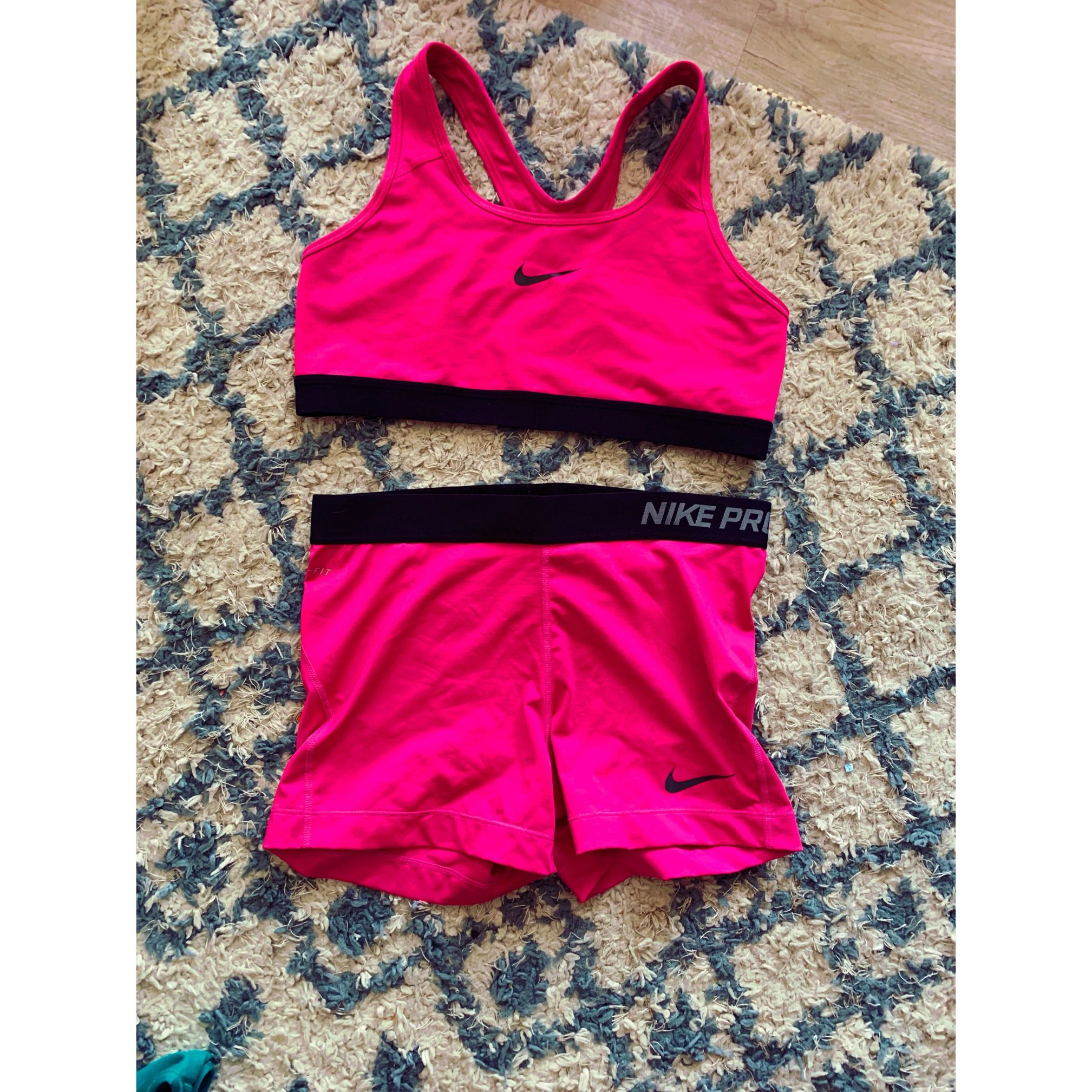 Nike Pro Bra And Shorts Set for Sale in Fairport, NY - OfferUp