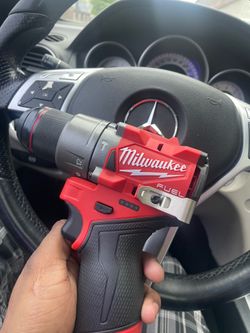 Hammer drill Milwaukee