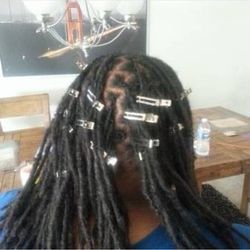 Weaves and Loc retwist
