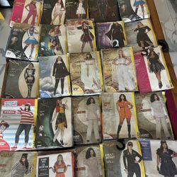 COSTUMES-Plus Sizes Costumes