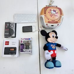 Mixed Electronics and Toys Lot read description one single price