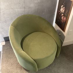 Solara Luxe Swivel Statement Barrel Chair