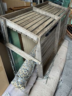 4 FOOT WOODEN SWING WITH HANGING HARDWARE