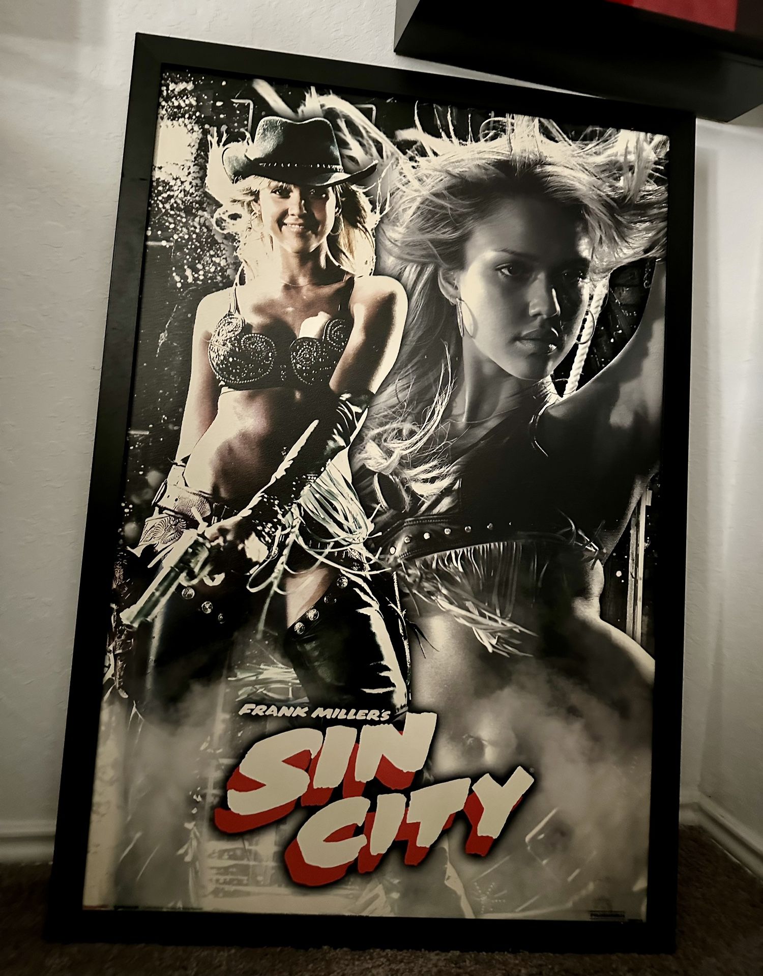 Sin City Framed Poster, Jessica Alba