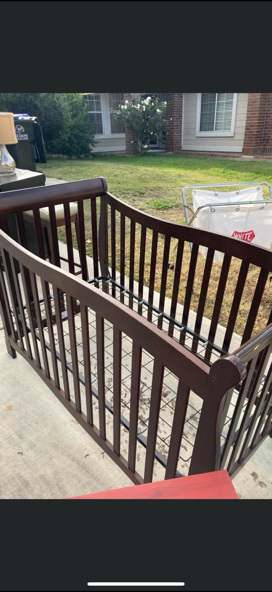 Graco Baby Crib