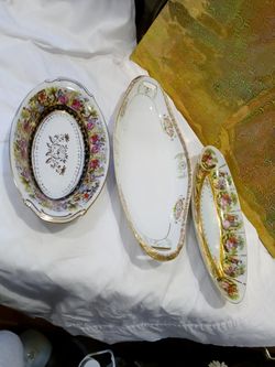 3 Porcelain serving pieces