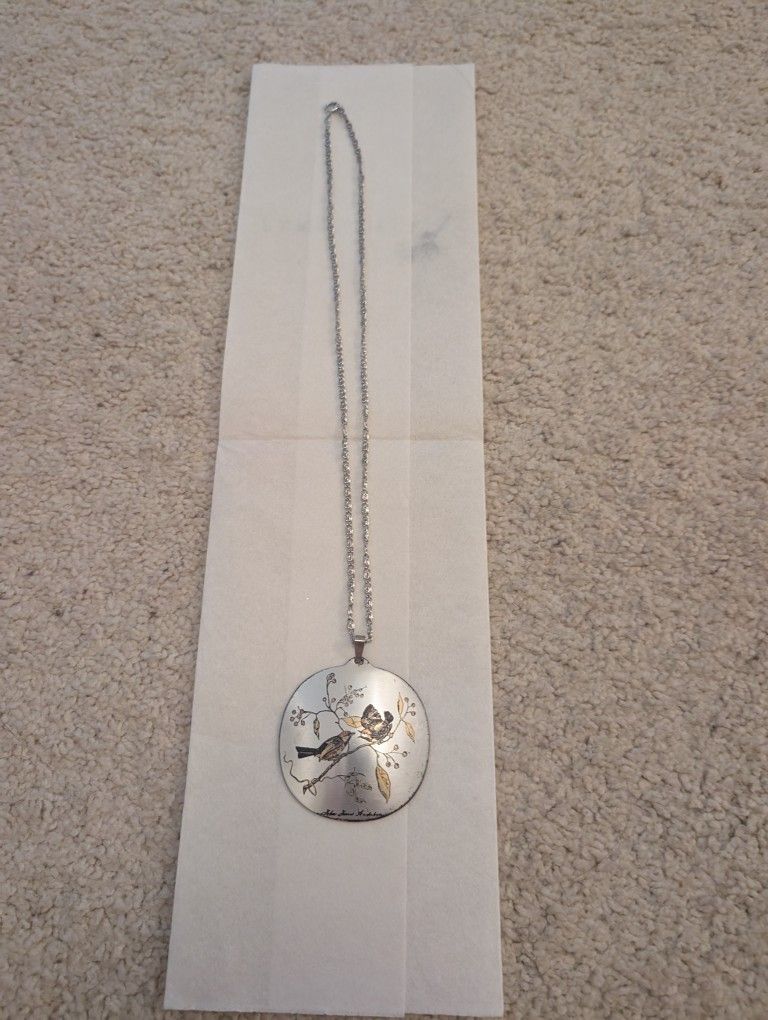 Bird Pendant Necklace