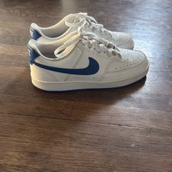 Nike Court Vision Low                 60$