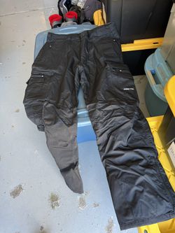 Artic Men’s Waterproof Snow Pants
