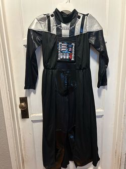 Costume