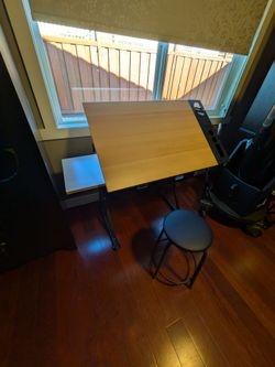 Artist/drafting table with stool