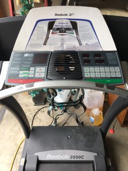 Reebok 3500C Treadmill for Sale in Federal Way WA OfferUp