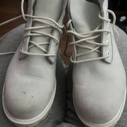 Gray Timberland Boots Size 2 In Kids