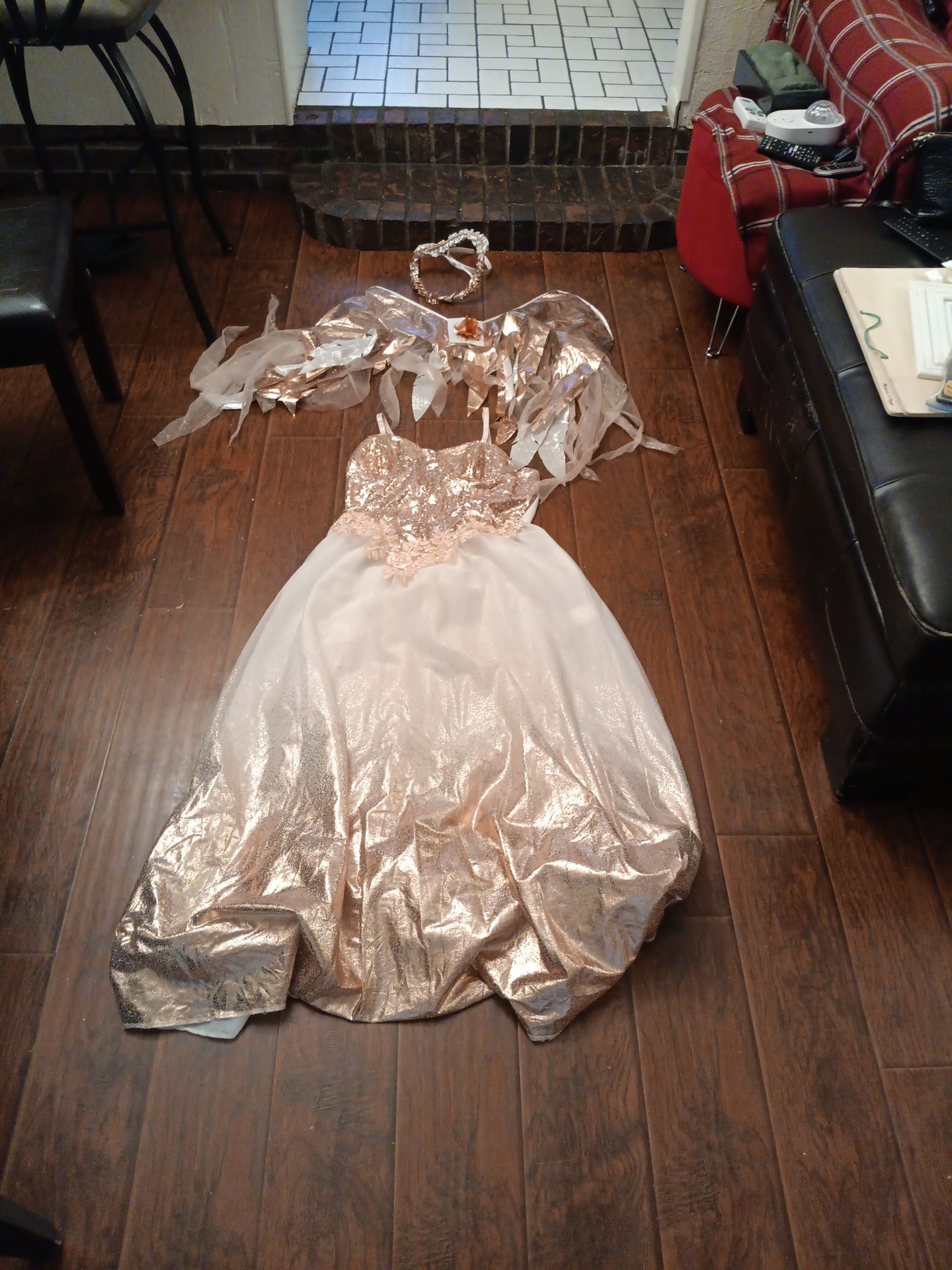 Halloween gown, size medium/large