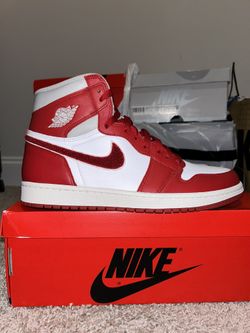 Jordan 1 Retro “Varsity Red”