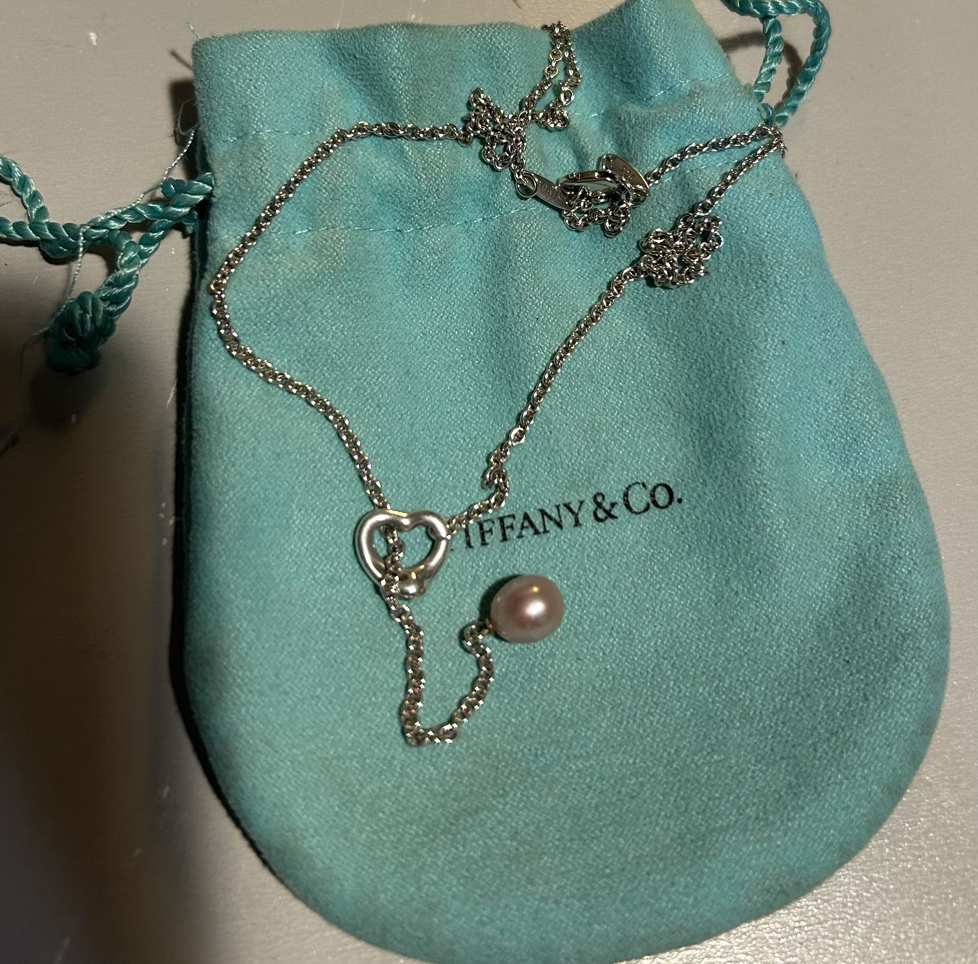 Tiffany & Co. Elsa Peretti Pearl Heart Lariat Necklace