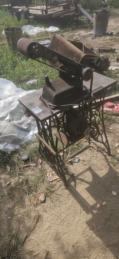 Belt Sander On Singer Sewing Machine Stand