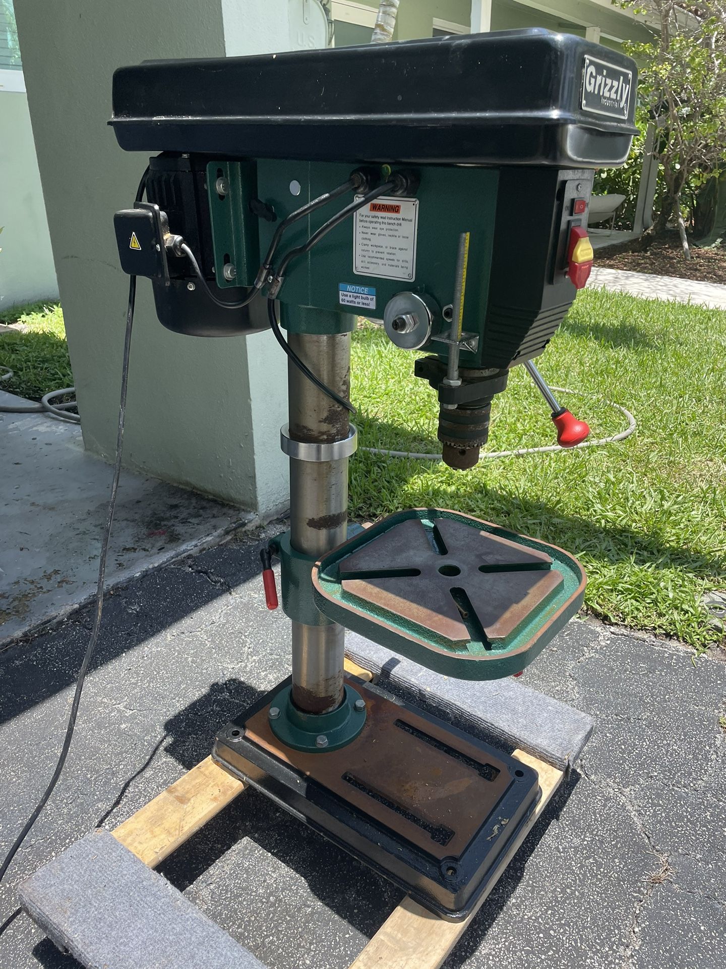 Grizzly Drill Press G7943