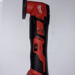 Milwaukee Multi Tool