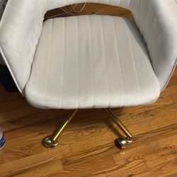 Vanity Chair