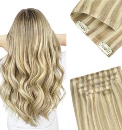 🤩PHENOMENAL🤩 24” BLONDE HUNAN HAIR CLIP IN EXTENSIONS $200
