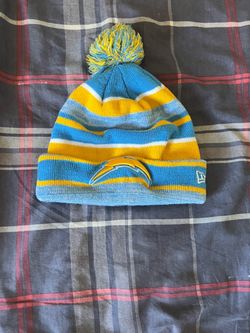 New Era LA Chargers NFL Pom Beanie