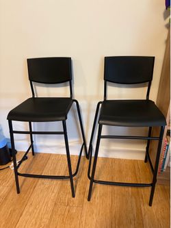 Bar stools (2)