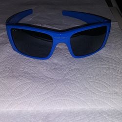 Oakey sunglasses blue\ and they are still available