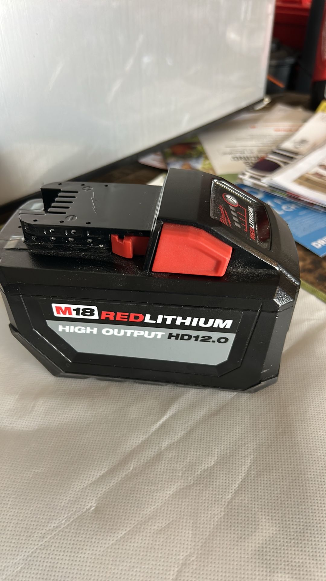 Milwaukee M18 HIGH OUTPUT HD12.0 battery
