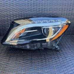 2015 2016 2017 Mercedes-Benz GLA250 GLA45 W156 Left Driver Side Bi-Xenon Headlight Shell OEM