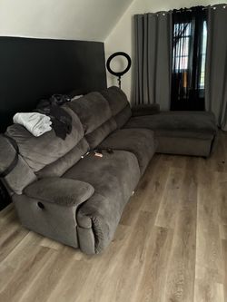 Gray Fabric Reclining Sectional Sofa with Chaise